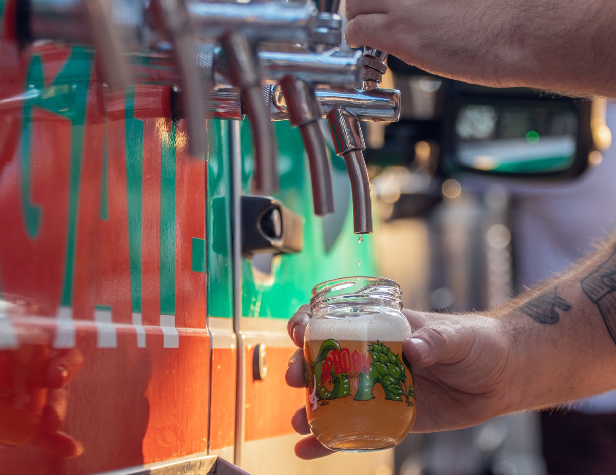 IPA Day Brasil: Festival em Ribeirão Preto une 40 rótulos, 3 palcos e degustações guiadas