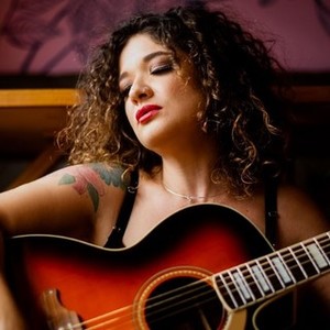 Monka Cervejaria: Shows, Rock e Cervejas Premiadas no Fim de Semana