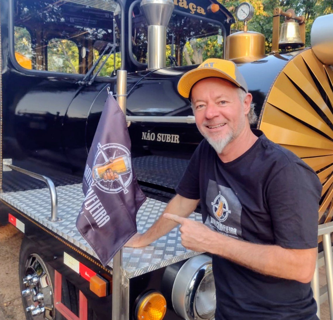 Sua Próxima Viagem Tem Sabor de Cerveja: Como as Rotas Cervejeiras Impulsionam o Turismo e o Mercado Artesanal