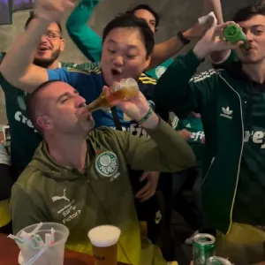 Do Banco para o Balcão: A Comemoração com Cerveja que Uniu João Martins à Torcida