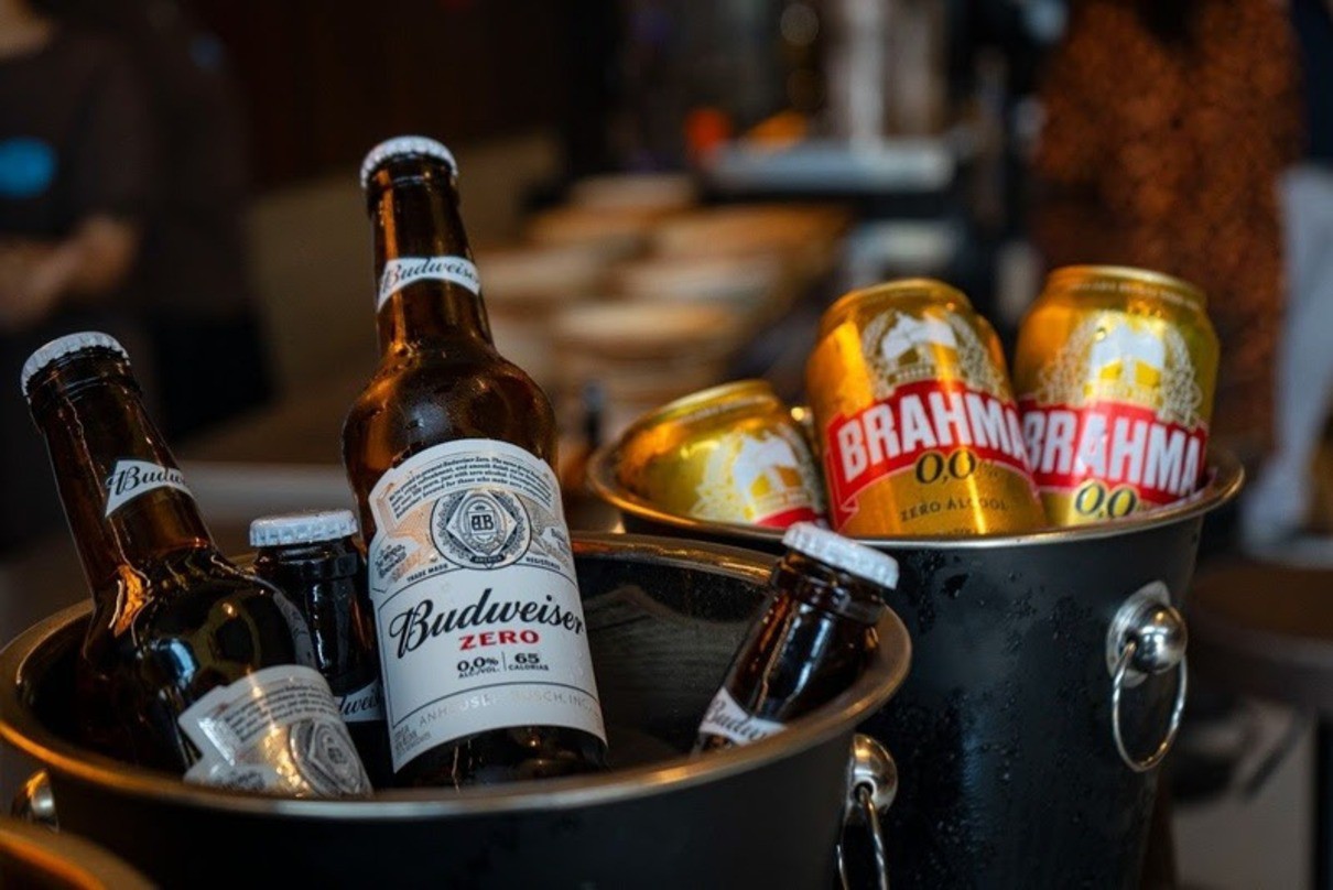 O Boom da Cerveja Sem Álcool: Por que o Brasileiro Adotou a Versão Zero?