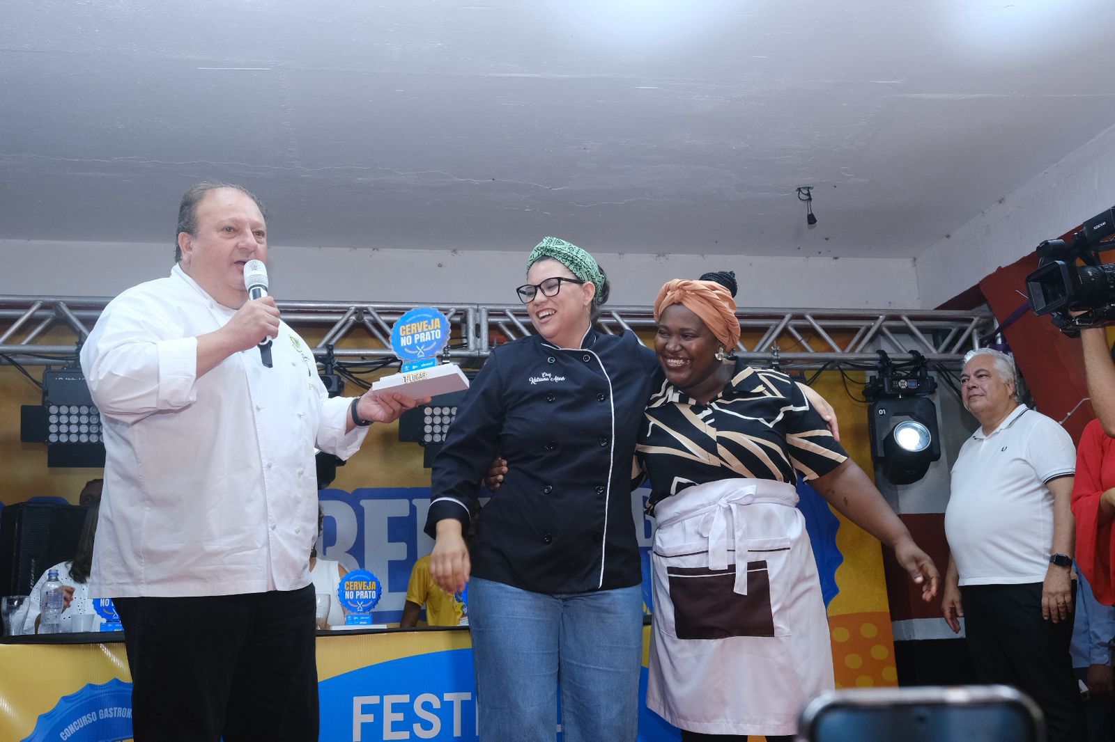 Prato com Cerveja Artesanal Conquista Jacquin e Vence Concurso na Bahia